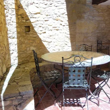 With One Bedroom In With Shared Pool Furnished Terrace And Wifi