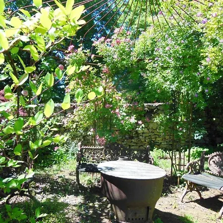Casa de Férias With One Bedroom In With Shared Pool Furnished Terrace And Wifi